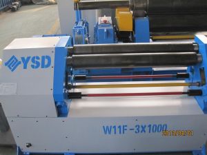 Máquina Roladora de Placas con 3 Rodillos