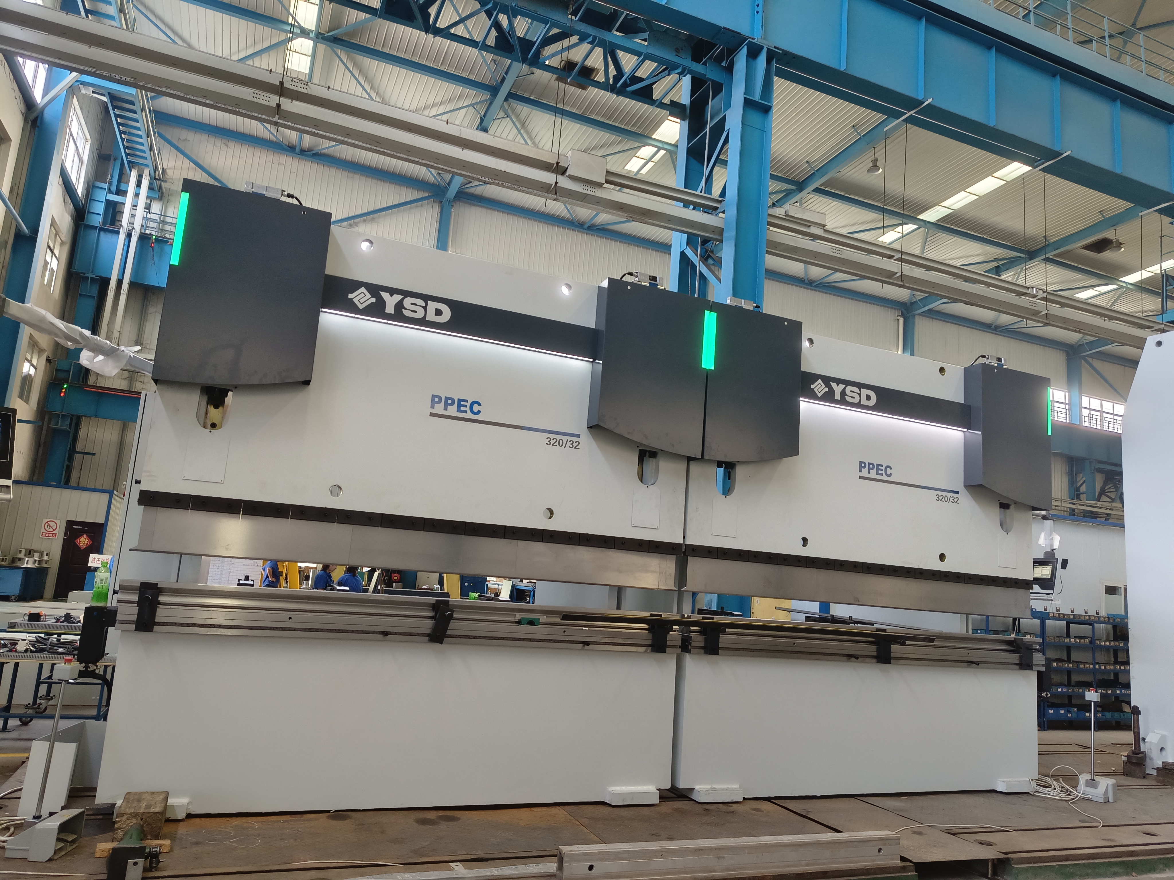 Prensa plegadora CNC PPEC